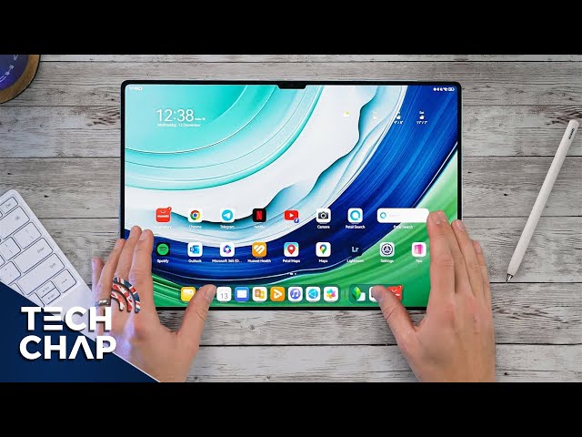 HUAWEI MatePad Pro 13.2 - Unboxing & Walkthrough [The ULTIMATE Creatives Tablet/Laptop]