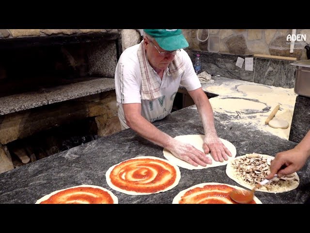 Food in Rome - Wood Fired Pizza - Italy