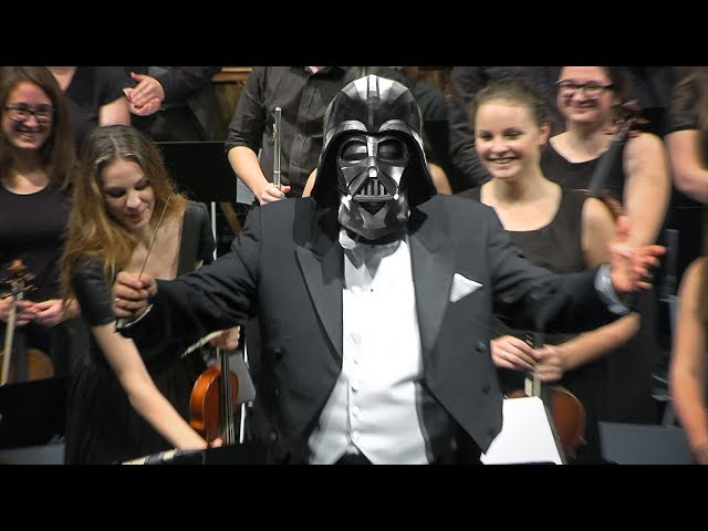 Star Wars –Jedi Orchestra plays Main Theme conducted by Andrzej Darth Vader Kucybała