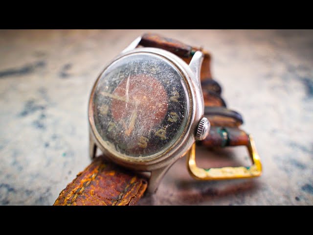 Restoration of an Abandoned 1946 post WW2 vintage watch - Radioactive glow - Manual Work - Certina