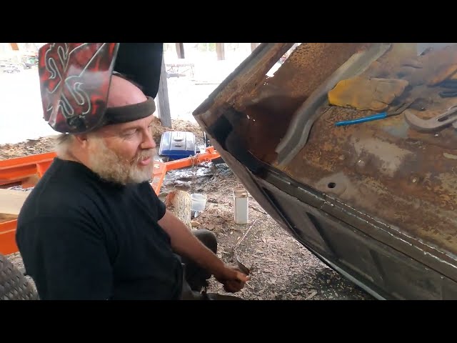Wow..We're Making Progress Now!  Rebuilding A 40 Year Old Ford Pickup Truck.