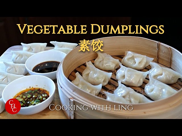 Steamed Vegetable Dumplings, fun to make and easy to steam. What dipping sauce do you like? 素蒸饺
