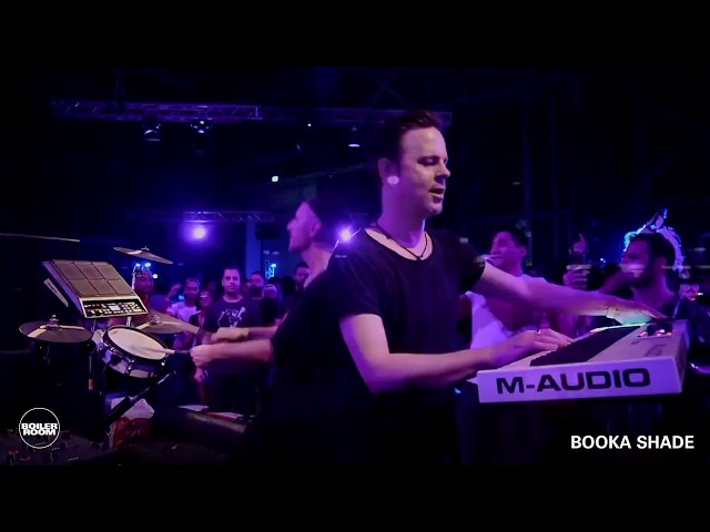 Booka Shade playing a live version of 'Hank' at Boiler Room in Dubai