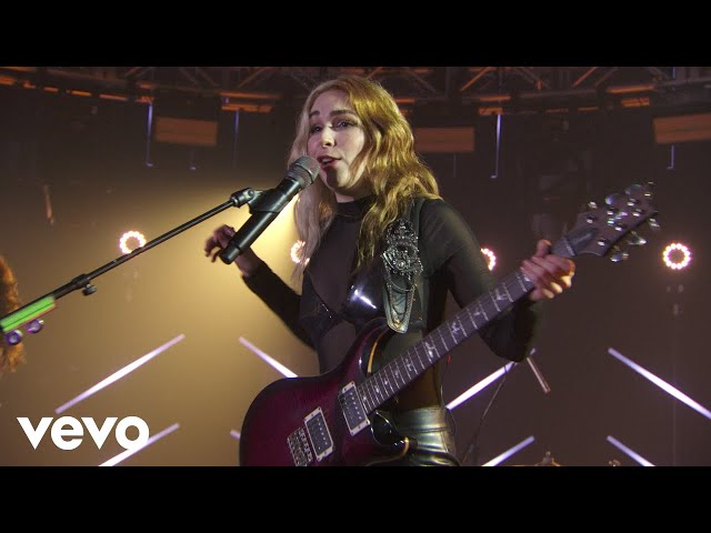 The Warning - MORE (Live on The 2023 MTV Video Music Awards / 2023)