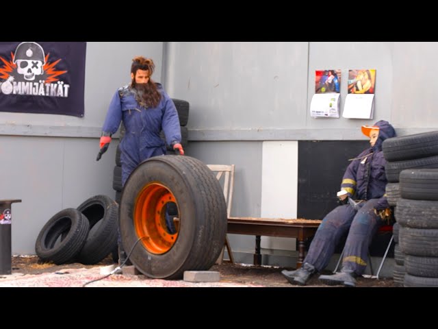 Exploding GIANT Truck Tire with 4500 psi Compressor