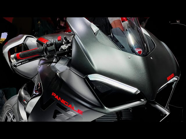Ducati panigale V2 2024 | Walkaround | Specifications | 4K