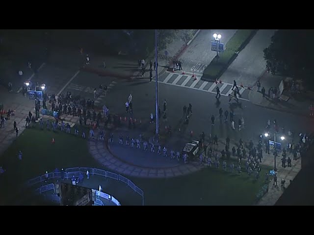 Police arrive on UCLA campus after clashes break out