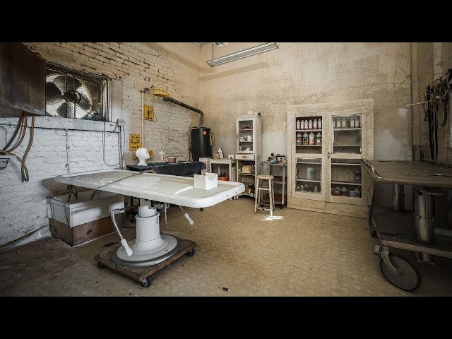 The Last Funeral Was The Owners | Abandoned Funeral Home