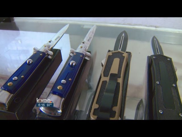 Texans can now legally carry switchblades
