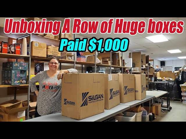 Unboxing a Row of Stocking suffers, Tools, Decor and more!