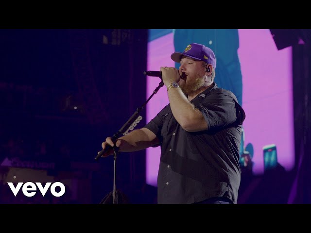 Luke Combs - Love You Anyway (Official Live Video)