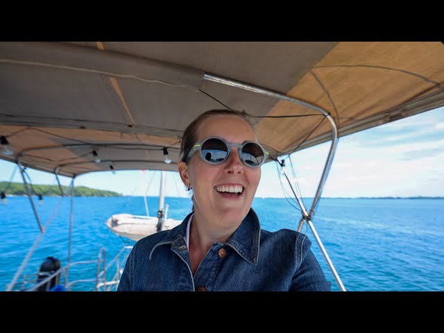Boating in the Thousand Islands to Kingston ( we LOVE Canadian Summers )