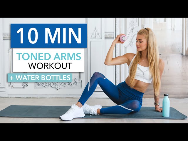 10 MIN TONED ARMS - quick & intense at home / with water bottles I Pamela Reif