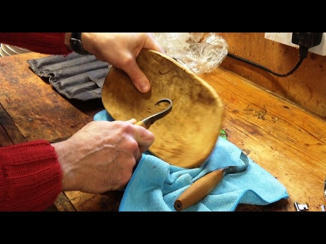 Making a Wooden Bowl from a Log in 4k