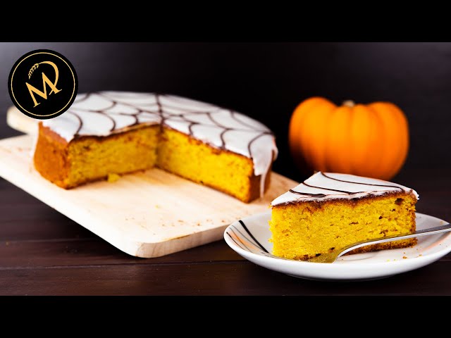 Saftigster Kürbis Kuchen zu Halloween - Pumpkin Pie Rezept