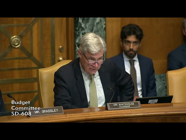 Chairman Whitehouse Opens Budget Hearing on Alleviating Administrative Burdens in Health Care