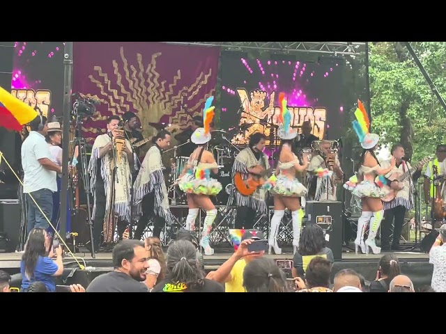 Concierto de los Kjarkas en New York en el Décimo Sexto Festival Inti Raymi
