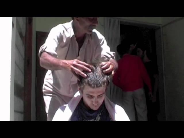 Amazing Ayurvedic Indian Head Massage in Manali, Northern India! Best Head Massage Ever!