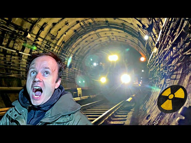 Find a Nuclear BUNKER in the SUBWAY ☢☢☢ How to get away from the TRAIN in the TUNNEL🚇🚉