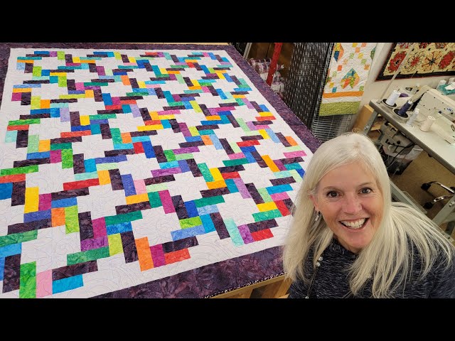 CIRCLE BACK - IT'S A QUILT MASTERPIECE!