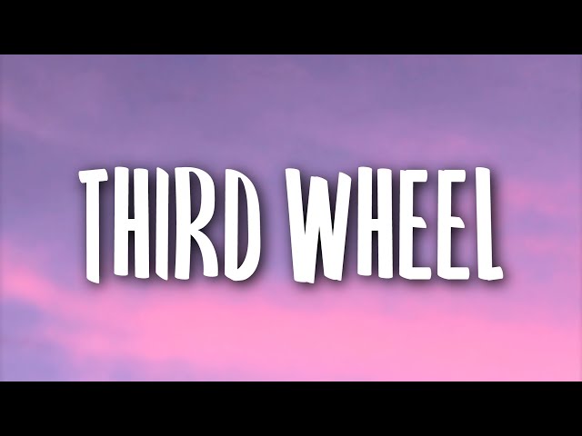 Zoe Wees - Third Wheel (Lyrics)