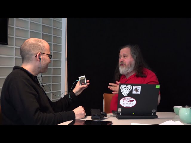 Richard Stallman: Apple fanboys are foolish people
