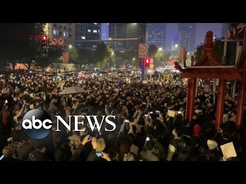 Police presence in China increases amid anti-lockdown protests l ABCNL