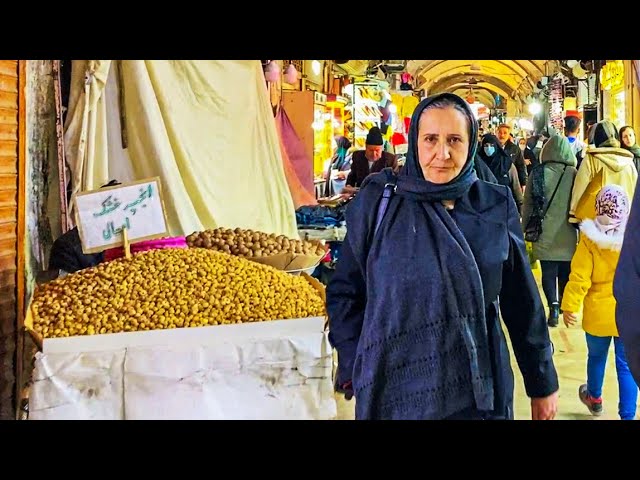 Walking tour in Bazaar , Arak , Iran 2023