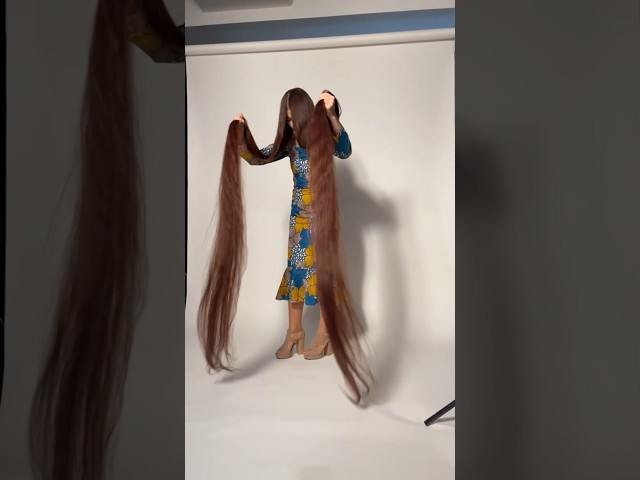 Longest hair (female) - 257.33 cm (8 ft 5.3 in) by Aliia Nasyrova 🇺🇦