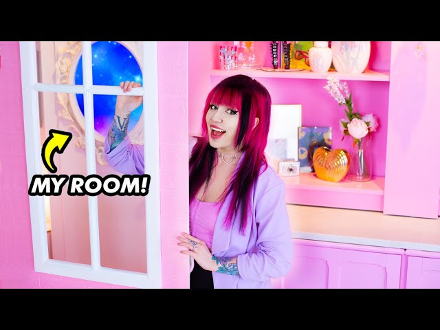I Built a Lifesize Barbie Mansion…in my Room!