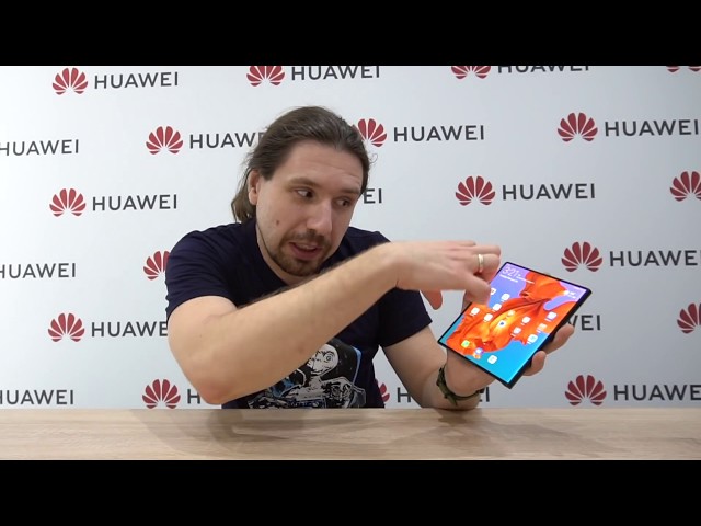 Huawei Mate X в наших руках! Мы потрогали будущее (за 2300 евро) на MWC 2019!