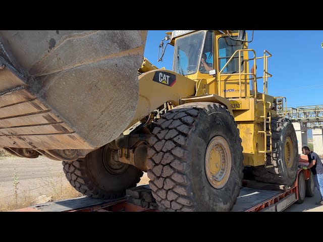 Transporting The Caterpillar 980 Wheel Loader & Liebherr 954 Excavator - Sotiriadis/Labrianidis - 4K
