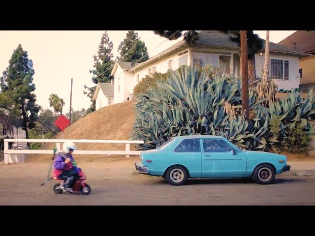 Oliver Tree Scooter Pro