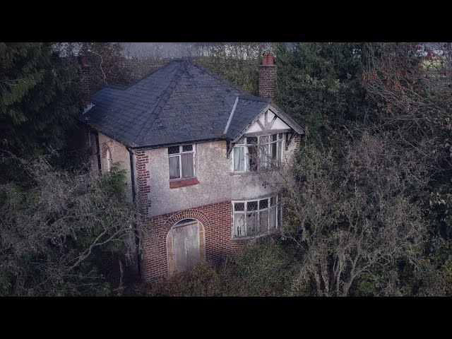THE SISTERS HOUSE - THEY DIED INSIDE THIS ABANDONED HOUSE HIDDEN IN THE WOODS
