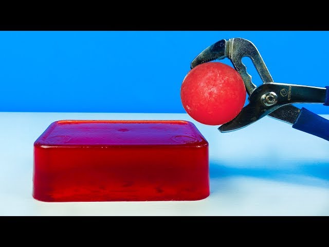EXPERIMENT: Glowing 1000 degree METAL BALL vs JELLY
