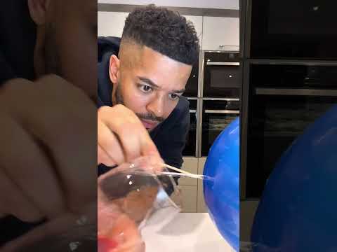 CRAZY WATER EXPERIMENT 💦🤯 #Shorts