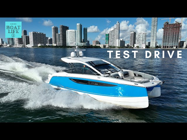 The MAGIC CARPET of boats! - FOUR WINNS TH36 Catamaran TEST DRIVE