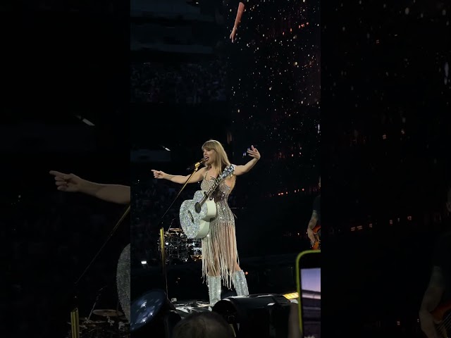 A video of Taylor Swift you haven’t seen because I took it #erastour