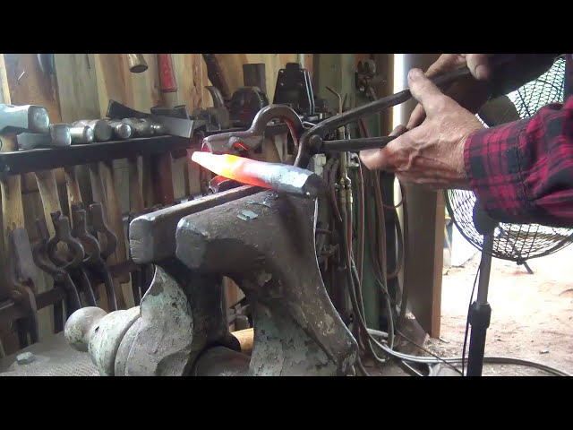 Tools every Blacksmith NEEDS from Junk Yard Steel