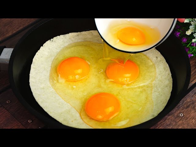 Pour 4 eggs onto the tortilla and you will be amazed at the result! Simple and delicious!