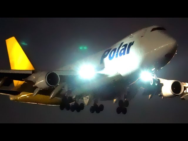 (Sony A7s) 10 AMAZING Late Night Heavy Aircraft Landings | Melbourne Airport Plane Spotting