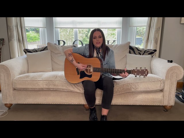 Amy Macdonald - Bridges (Live Acoustic From Home)