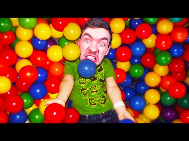 I LOVE BALLS!! | Reading Your Comments #61