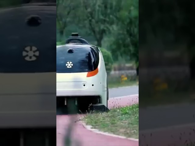 A Driverless Road Cleaner That Will Amaze You !