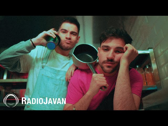 Pooyan JC & Sahand - "Midoonam" OFFICIAL AUDIO | پویان جی سی و سهند - می دونم