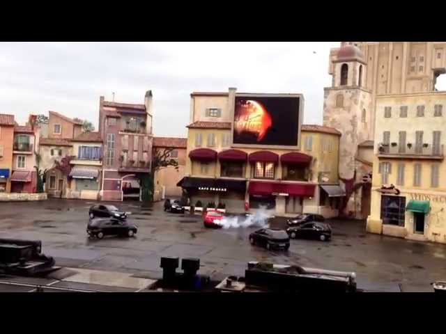 Moteurs... Action! Stunt Show ... Walt Disney Studios. cascadeurs de Disneyland Paris. Stunt show