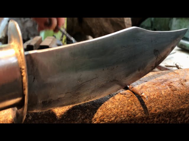 Blacksmithing - Forge a survival knife can cut iron - Making knife