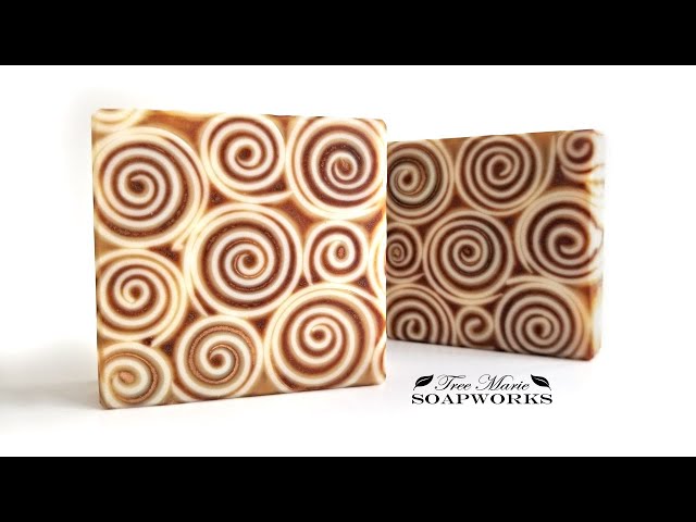 Holiday Gingerbread Soap, Curl Designs, Soap Challenge Club, November 2019 (Soap Challenge #4)