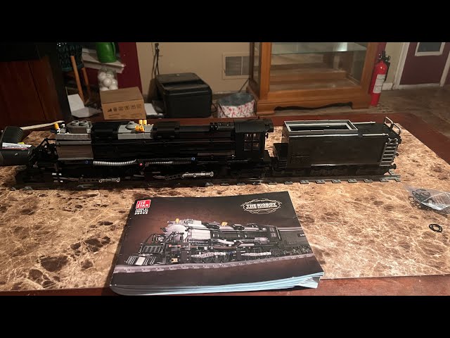 Motorizing the Lego compatible bigboy locomotive