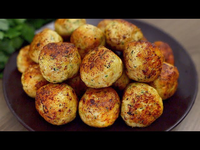 A simple recipe for juicy chicken meatballs with zucchini. Delicious dinner.